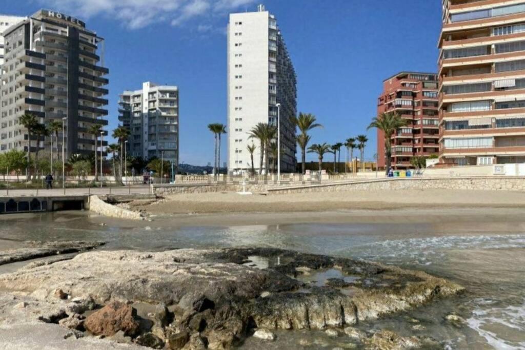 Tu Hogar En Calpe A 30 Metros De La Playa!!! Lejlighed Eksteriør billede